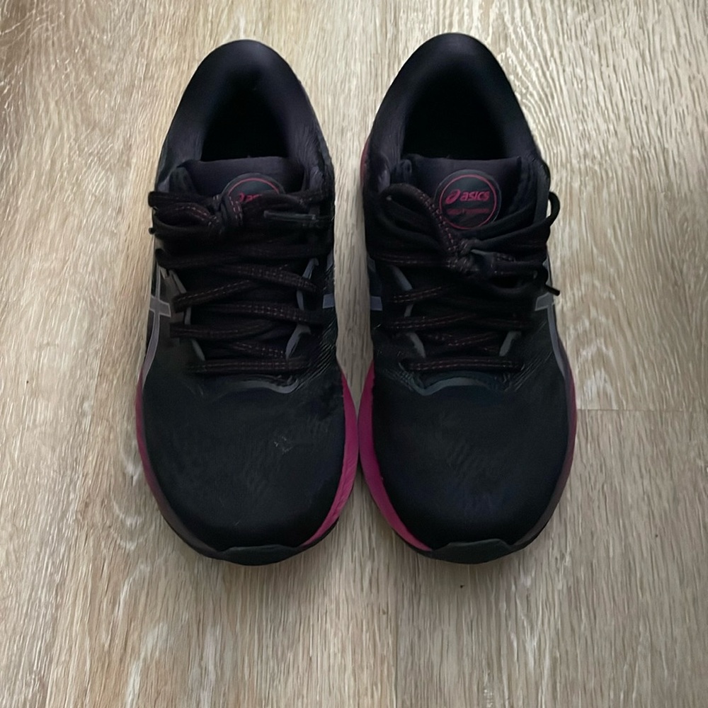 ASICS Gel Nimbus Sneakers